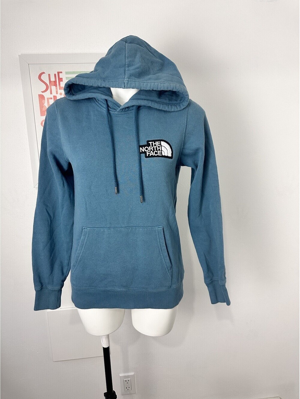 The North Face Women's Patch Logo Hoodie XS Blue Orig $55 Faded A Little